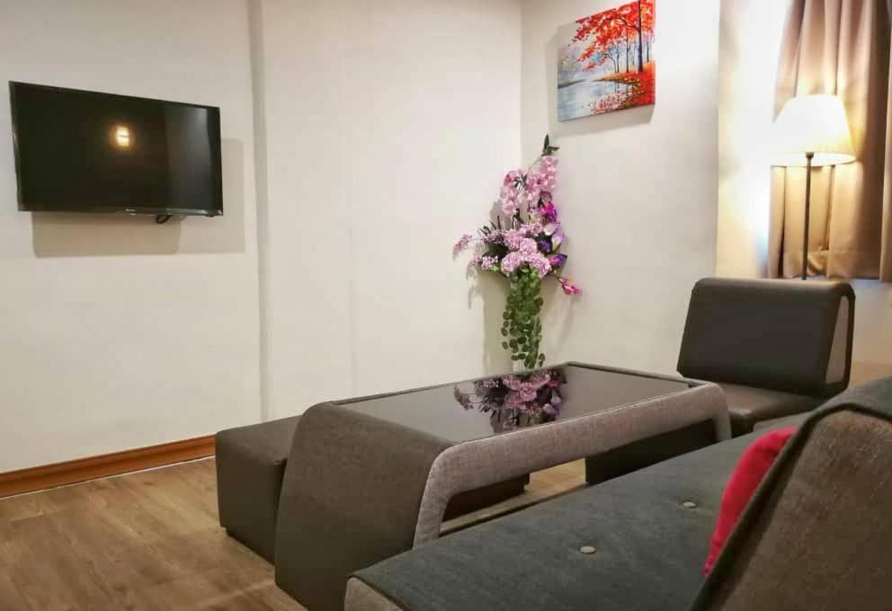 Merilton Hotel Σουνγκάϊ Πετάνι Εξωτερικό φωτογραφία